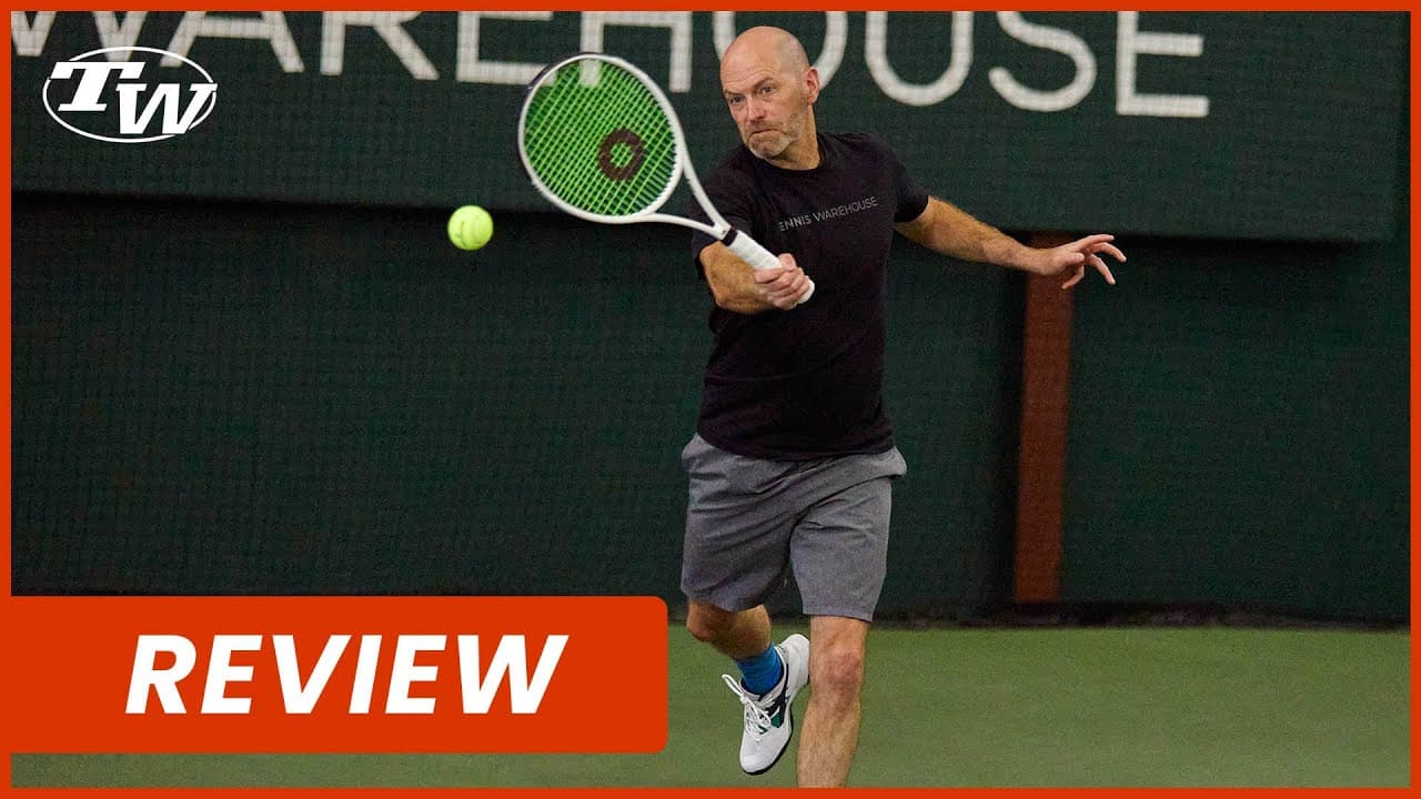 Solinco Whiteout 305 XTD 18x20 tennis racquet playtest: a rare combo of plowthrough, precision & pop