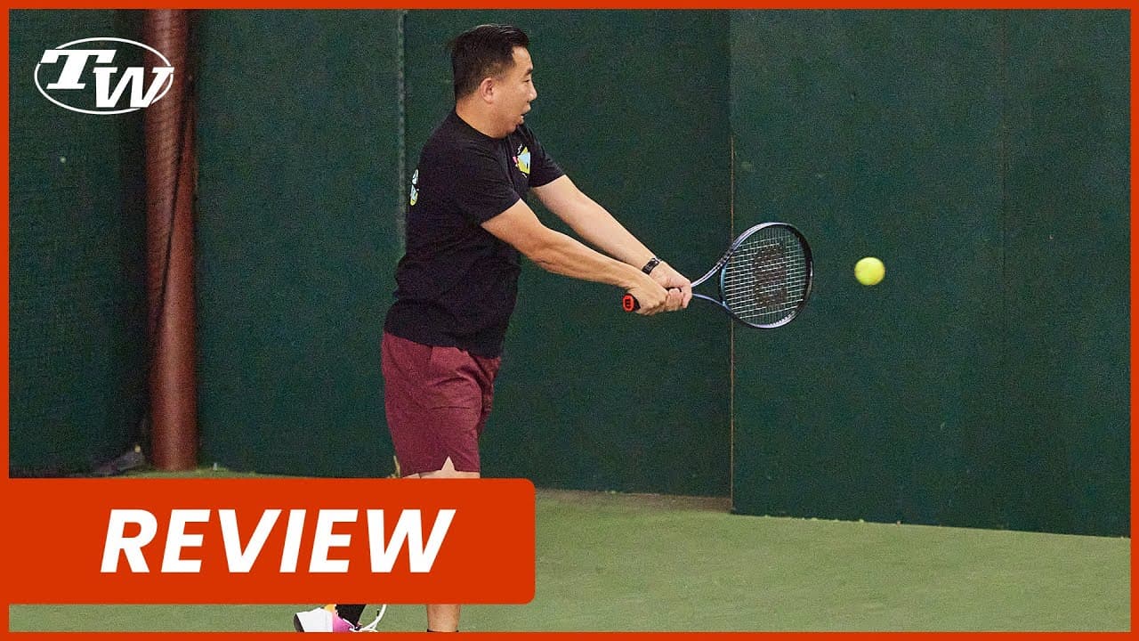 Wilson Ultra 100 v4 (2022) Tennis Racquet Review (updated look & feel for 2022!) 💙